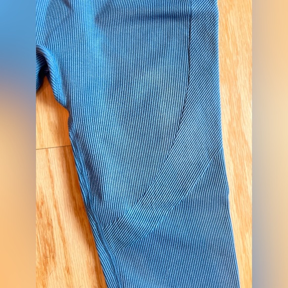Women's High-Rise Ribbed Seamless 7/8 Leggings - JoyLab - Blue - Medium - Picture 11 of 13